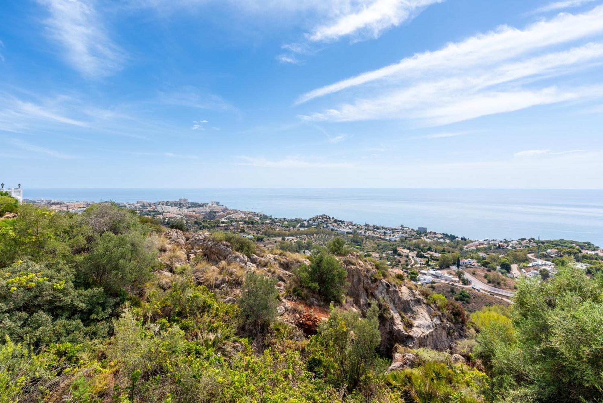 Tio Charles 3 Bedroom Townhouse With Sea View