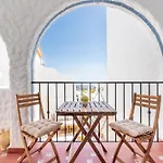 Tio Charles 3 Bedroom Townhouse With Sea View